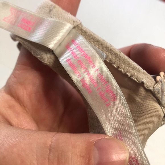 PINK Victoria’s Secret Wear Everywhere Bra - Picture 5 of 9